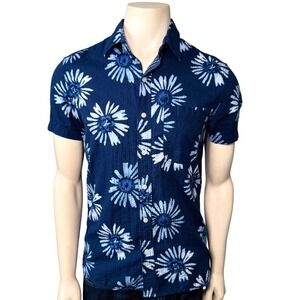 American Eagle Button Down Shirt Mens Small Blue Excellent Floral Seersucker